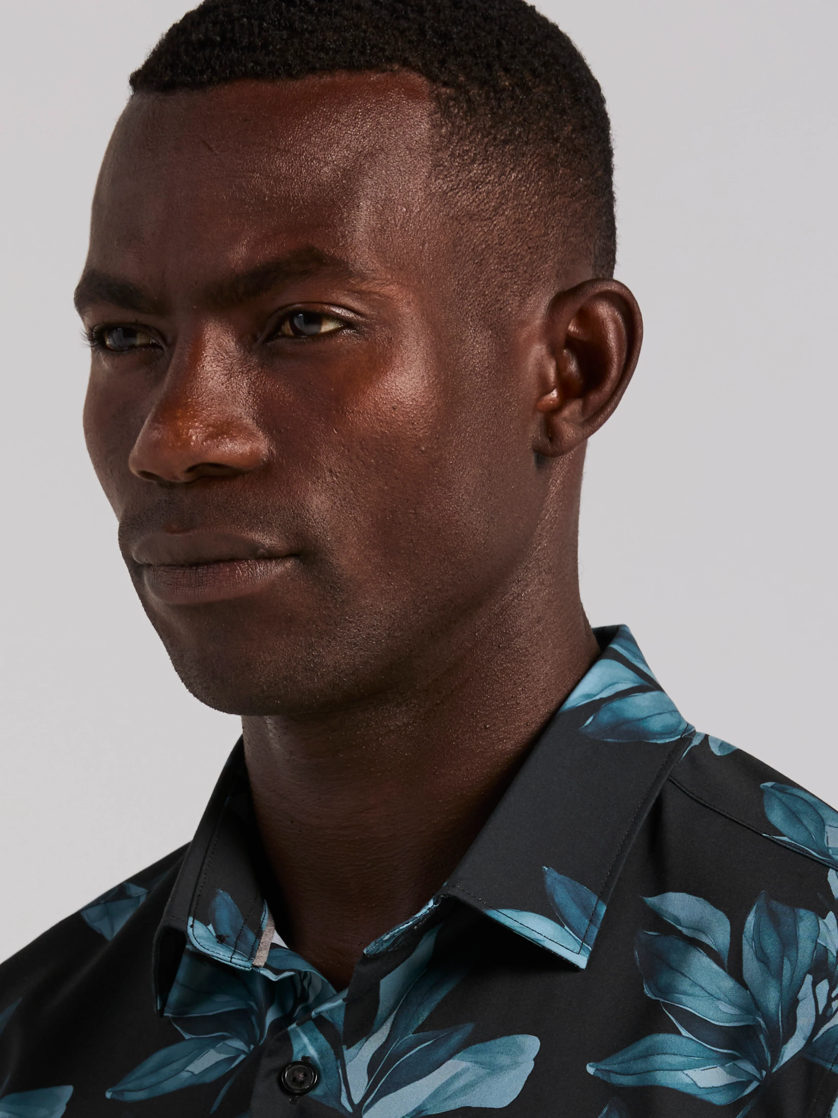 Magnolia Leaf Print Shirt - Image 2